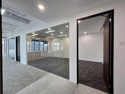 Eclipse (D5), Office #534532391